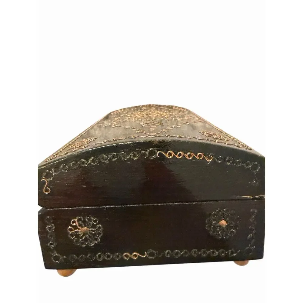 VINTAGE ALBANIAN Hinged Wood Black Lacquered Trinket Jewelry Box Velvet 3317-37